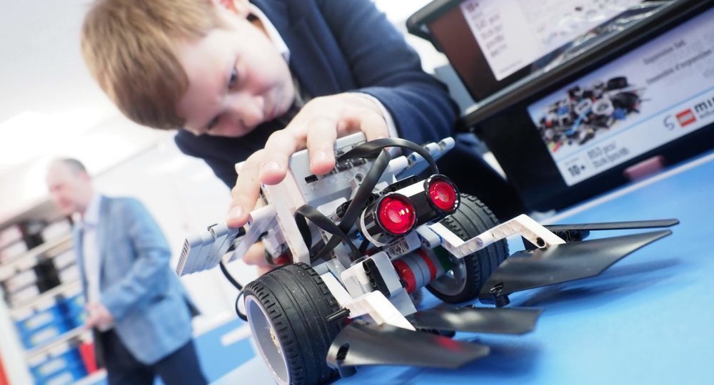 Мишустин считает, что кванториумы должны стать частью школьных программ