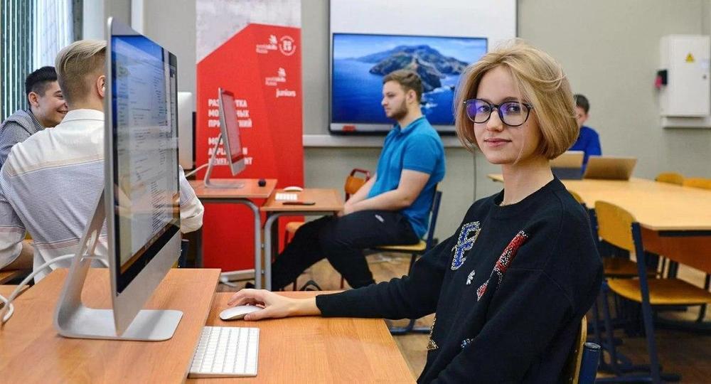 ЕГЭ-2020 предлагают сделать дистанционным ЕГЭ-2020 предлагают сделать дистанционным