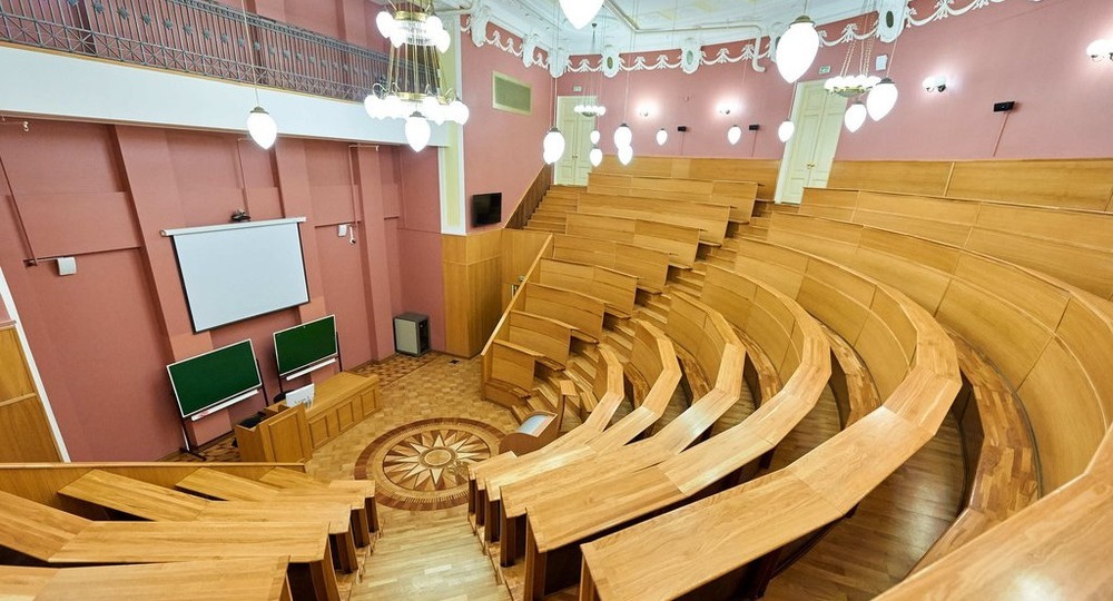 Глава Минобрнауки призвал вузы перенести весенние сессии