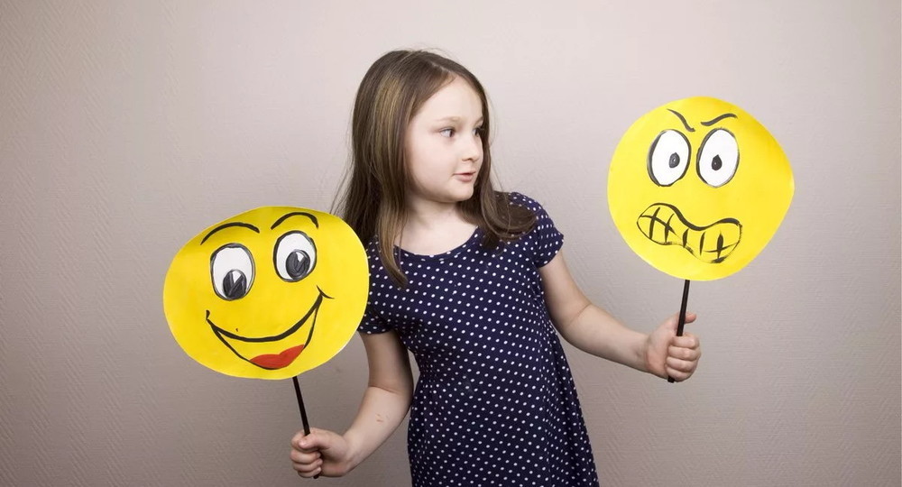 Сказки и картинки: родительские инвестиции в эмоциональный интеллект ребенка Сказки и картинки: родительские инвестиции в эмоциональный интеллект ребенка