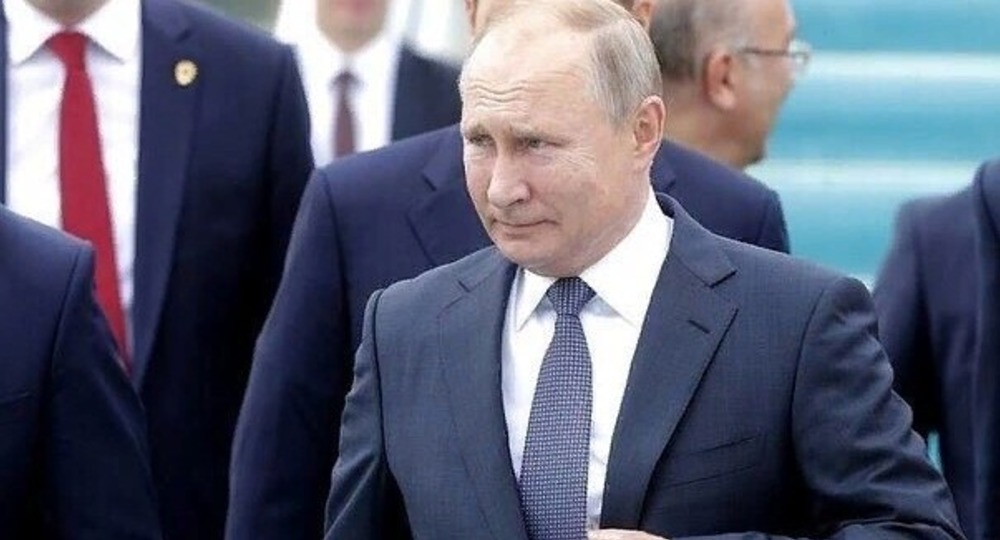 Владимир Путин предложил расширить условия льготной ипотеки Владимир Путин предложил расширить условия льготной ипотеки