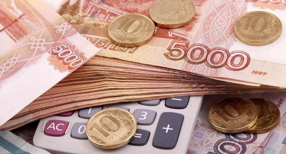 Названа средняя зарплата российских учителей