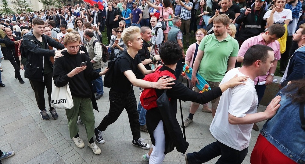 «Подростки хотят жить в честном и справедливом обществе» «Подростки хотят жить в честном и справедливом обществе»