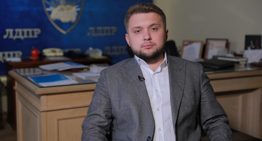 Замруководителя Рособрнадзора Борис Чернышов поступил в Сахалинский государственный университет Замруководителя Рособрнадзора Борис Чернышов поступил в Сахалинский государственный университет