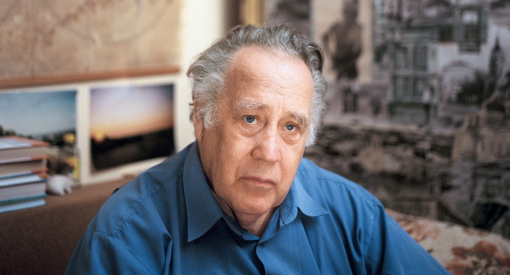 Умер писатель Владислав Крапивин Умер писатель Владислав Крапивин