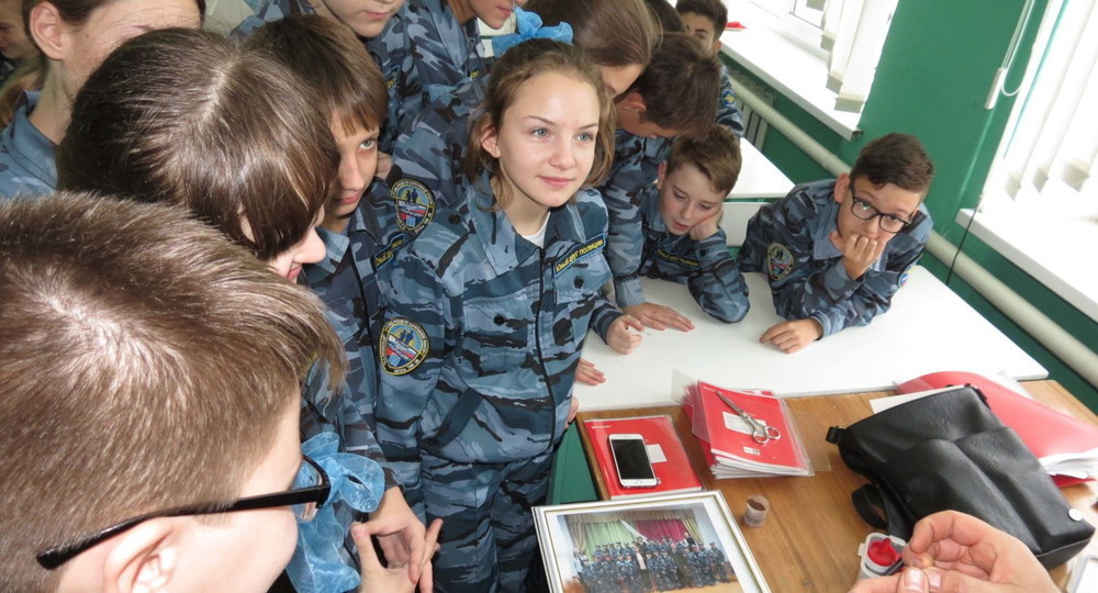 Полицейские научат новосибирских школьников патриотизму Полицейские научат новосибирских школьников патриотизму
