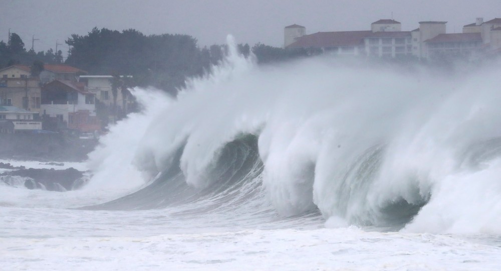 В Приморье объявили о массовой отмене уроков В Приморье объявили о массовой отмене уроков
