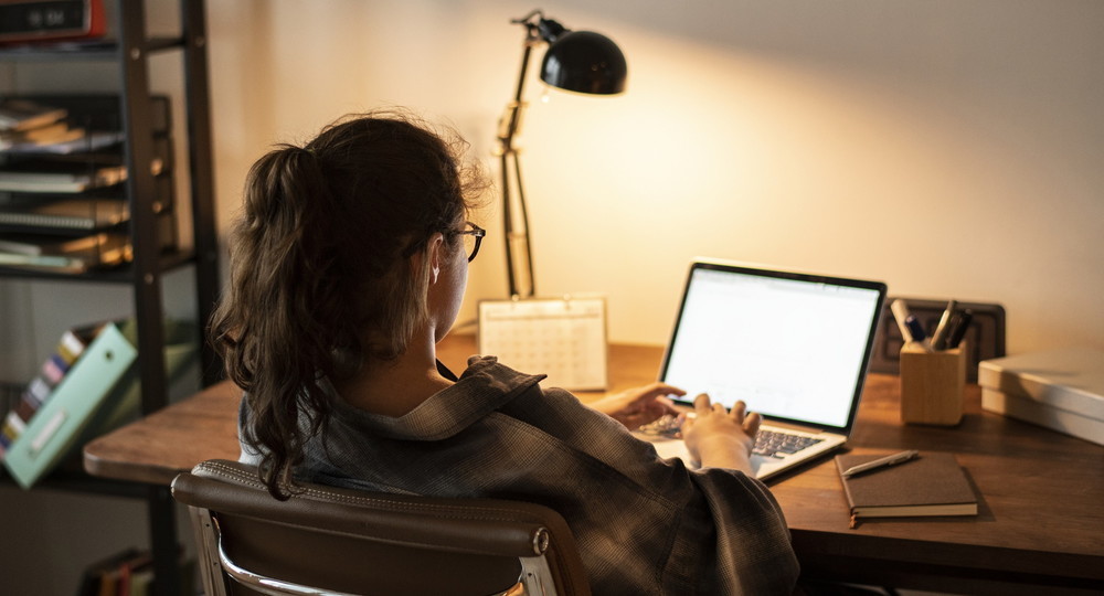 Сургутские школьники возвращаются на дистанционное обучение Сургутские школьники возвращаются на дистанционное обучение