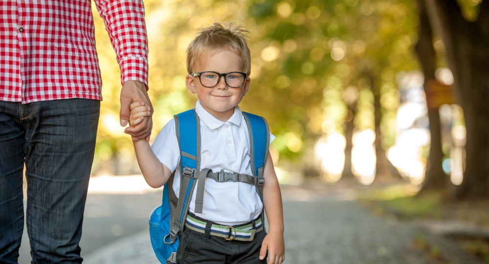 В Госдуме предложили дать отпуск родителям из-за внеочередных каникул