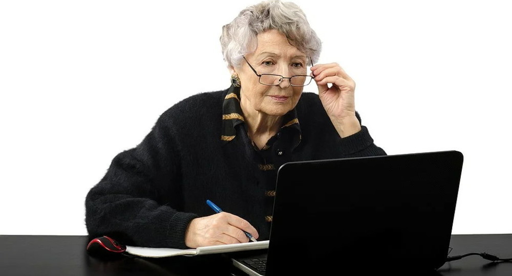 Пожилым преподавателям вузов рекомендуют читать лекции дистанционно Пожилым преподавателям вузов рекомендуют читать лекции дистанционно