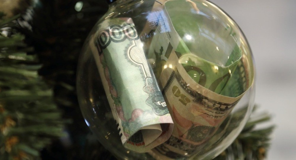 Кто зарабатывает на отмене школьных ёлок Кто зарабатывает на отмене школьных ёлок