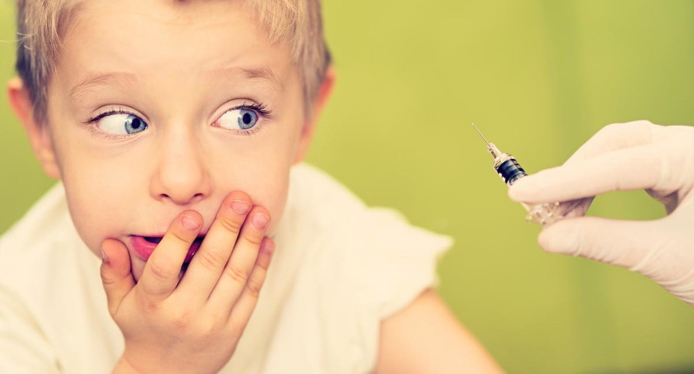 Спутником лайт могут прививать детей