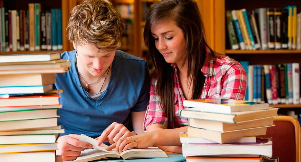 Федеральный перечень учебников предложили использовать в колледжах России Федеральный перечень учебников предложили использовать в колледжах России