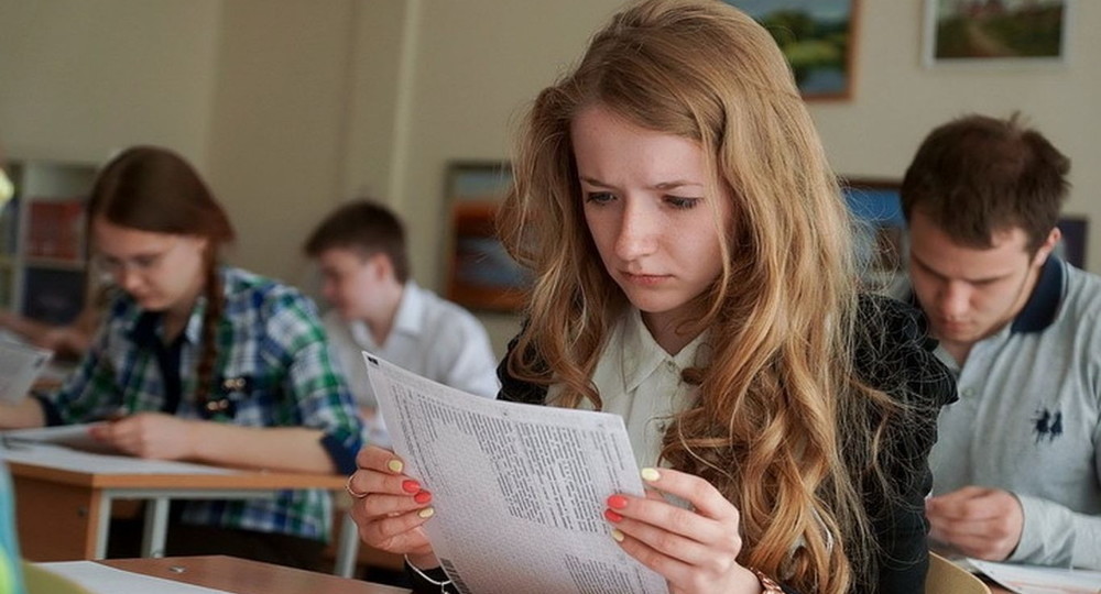 72 тысячи одиннадцатиклассников сдают выпускные экзамены 72 тысячи одиннадцатиклассников сдают выпускные экзамены