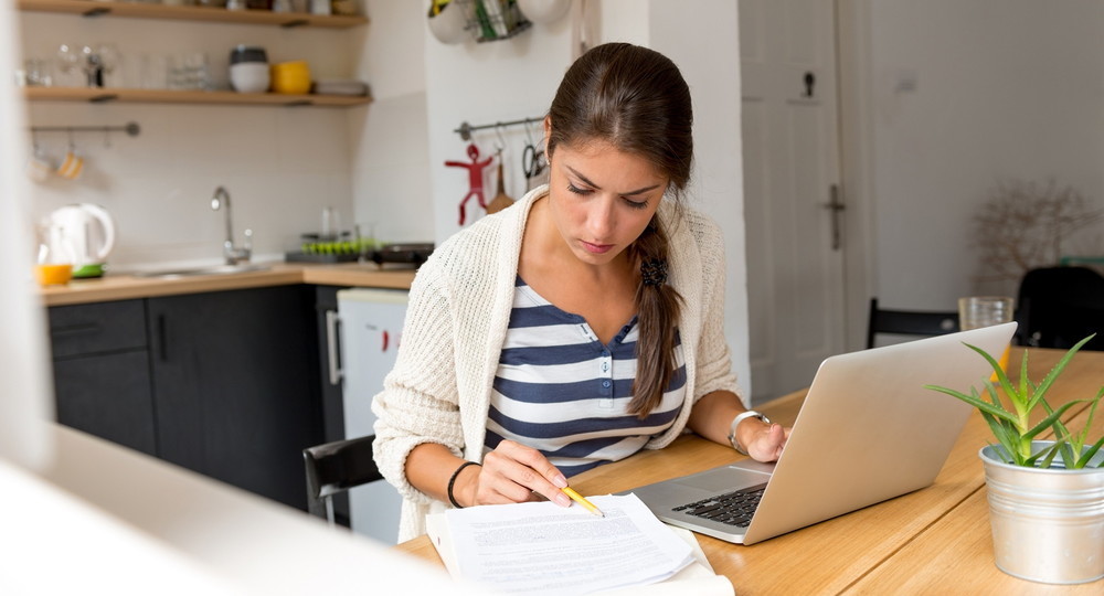 Роструд разрешил отстранять непривитых сотрудников на удаленке Роструд разрешил отстранять непривитых сотрудников на удаленке