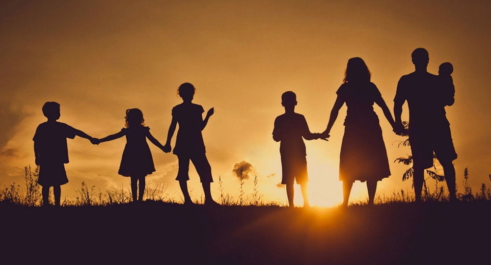 Путин назвал национальной идеей России крепкую многодетную семью