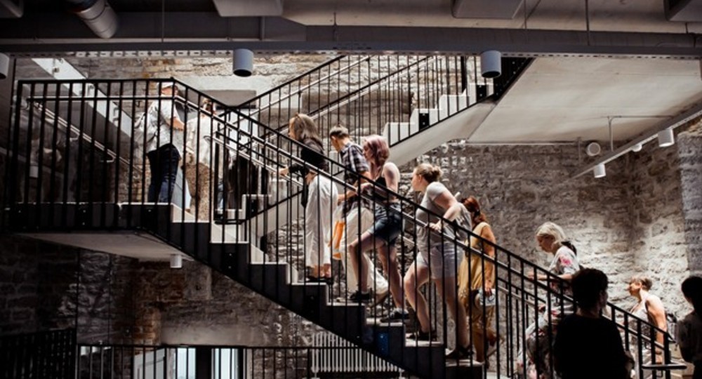 Город открытых дверей