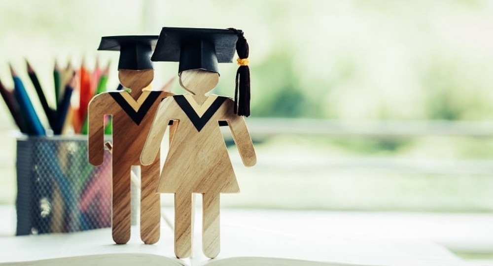 Исследовательская деятельность из элитной превращается в массовую Исследовательская деятельность из элитной превращается в массовую