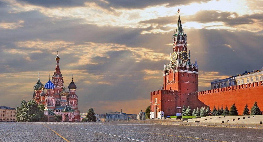  «Покатушки» на самокатах и роликах по Красной площади хотят запретить