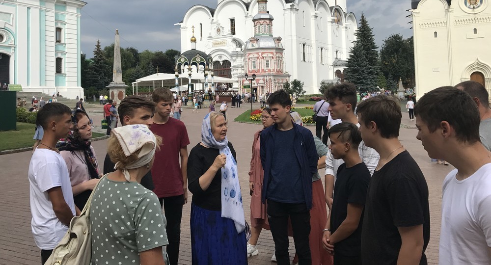 «Нас встретили и сразу полюбили» «Нас встретили и сразу полюбили»