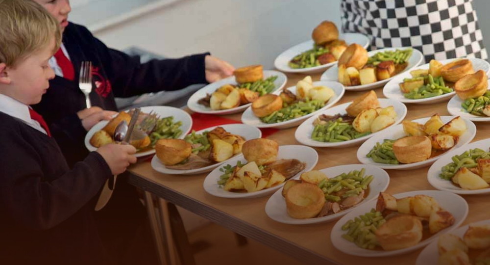 Сергей Кравцов: Большинство учеников 1–4 классов довольны школьным питанием Сергей Кравцов: Большинство учеников 1–4 классов довольны школьным питанием