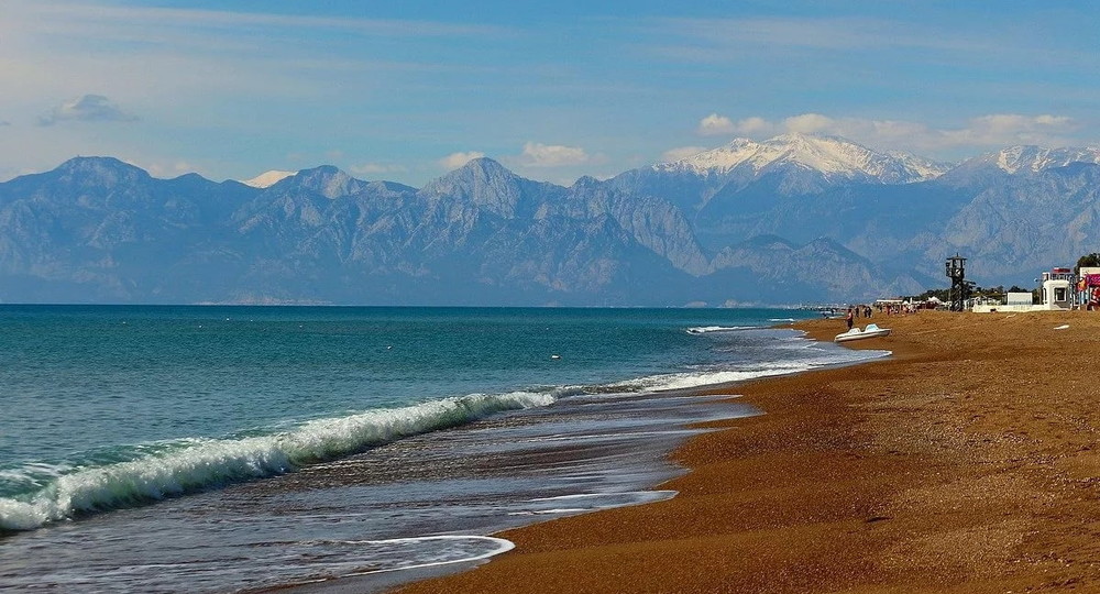 Нужен ли нам «берег турецкий» и «Африка»