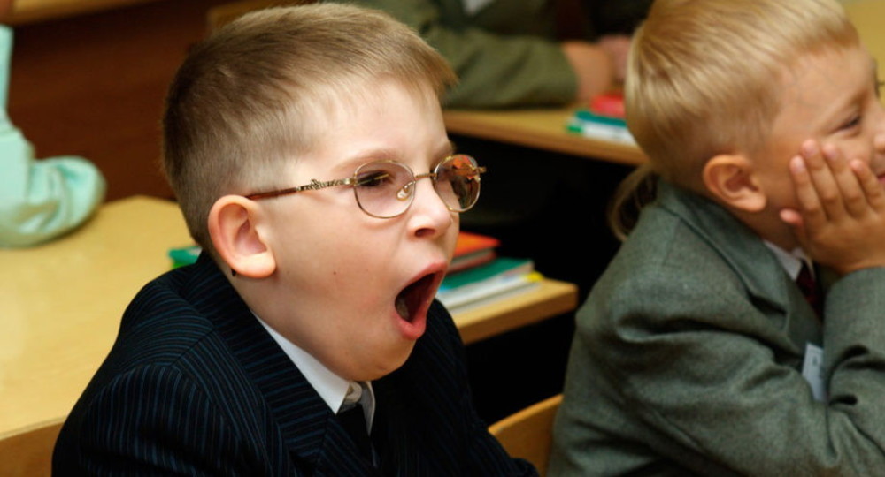 «Патриотизм точно нельзя воспитать специальными уроками, хотя бы потому что дети плохо реагируют на то, что делается нарочито и официозно»