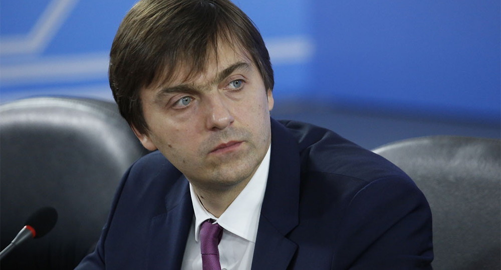 Сергей Кравцов сообщил об усилении безопасности детских садов и школ Сергей Кравцов сообщил об усилении безопасности детских садов и школ