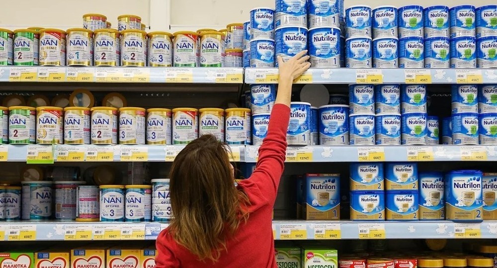 Владимир Путин подписал закон о рекламе молочных детских смесей Владимир Путин подписал закон о рекламе молочных детских смесей