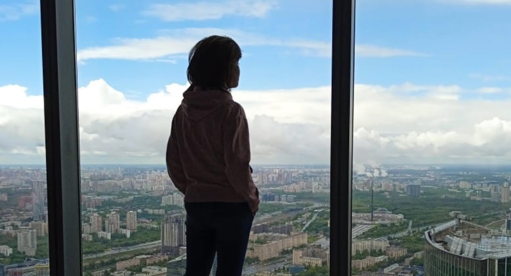 Это просто детство уходит. Детство, перемазанное мороженым Это просто детство уходит. Детство, перемазанное мороженым