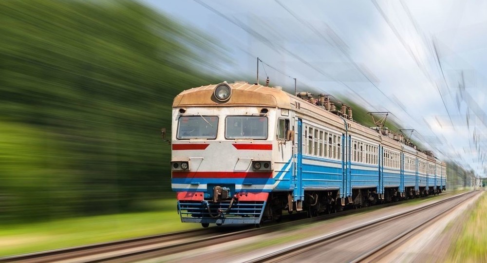 С 22 июня дети до семи лет в электричках могут ездить бесплатно