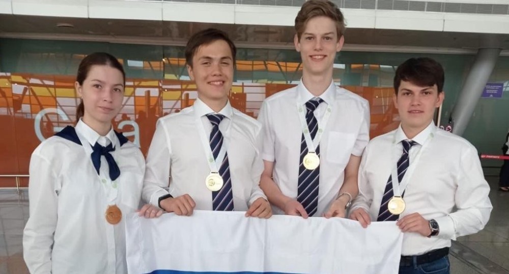 Школьник из России стал абсолютным победителем Международной биологической олимпиады Школьник из России стал абсолютным победителем Международной биологической олимпиады