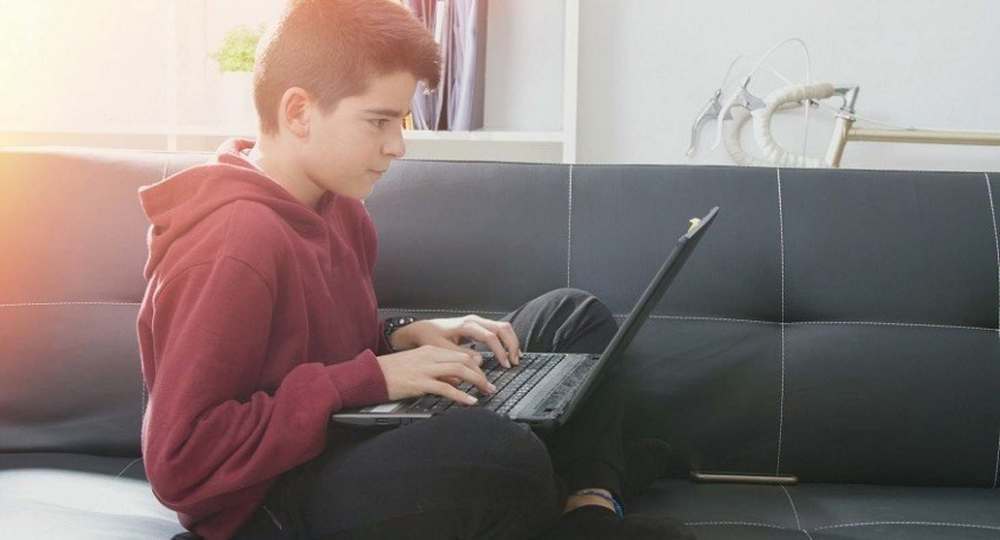 Зумеры не умеют гуглить