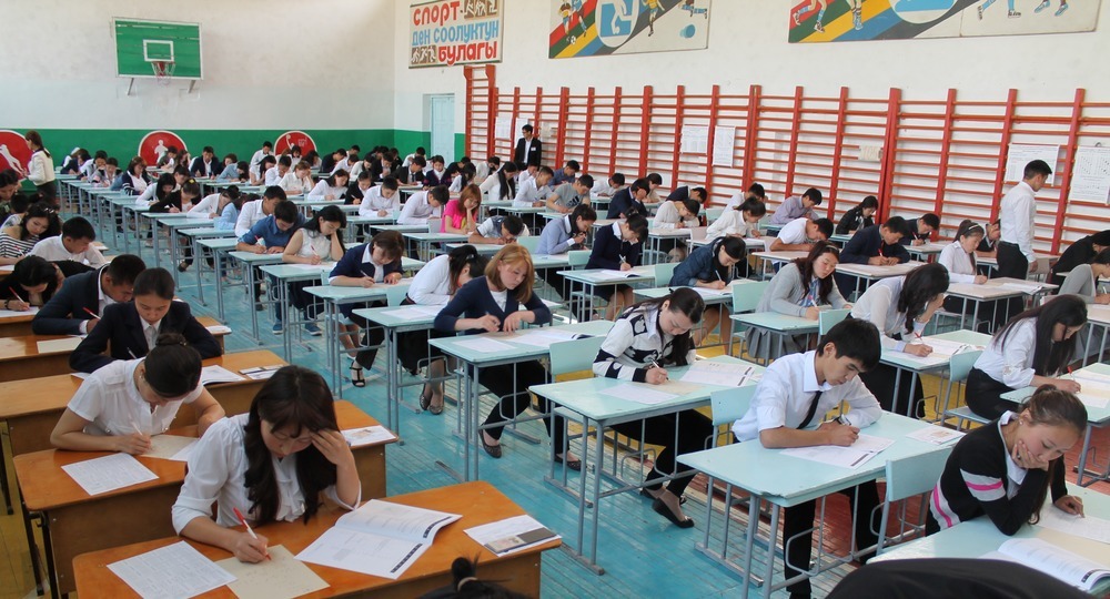 Вузы Киргизии начнут принимать абитуриентов дважды в год Вузы Киргизии начнут принимать абитуриентов дважды в год