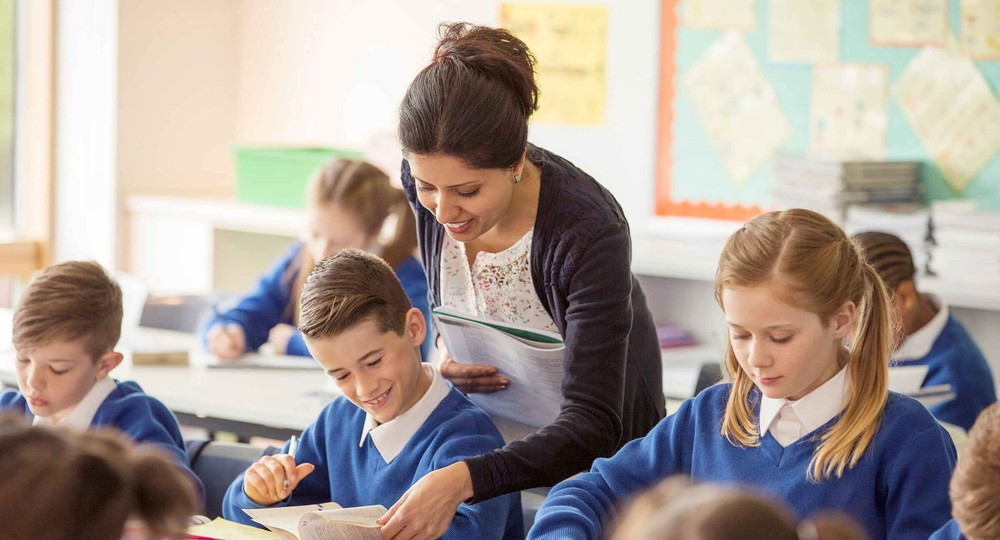 Россияне назвали главные качества школьных учителей Россияне назвали главные качества школьных учителей