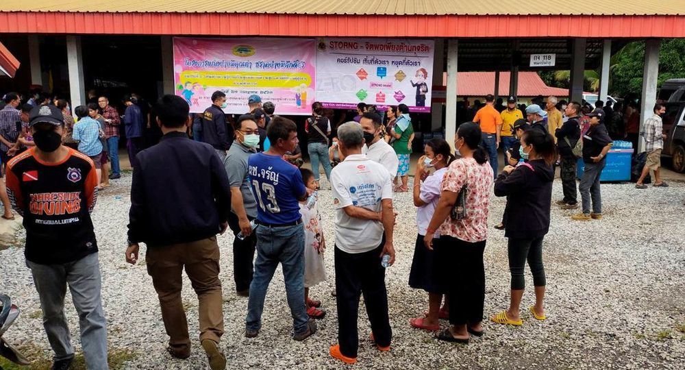 В Таиланде мужчина устроил стрельбу в детском саду