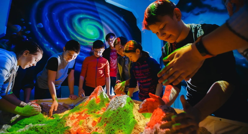 Мишустин оценил созданную в РФ цифровую песочницу для детей Мишустин оценил созданную в РФ цифровую песочницу для детей