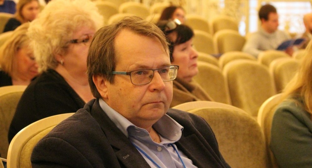 В Санкт-Петербурге на круглом столе Общества «Знание» обсудили расширение возможностей просветительской деятельности