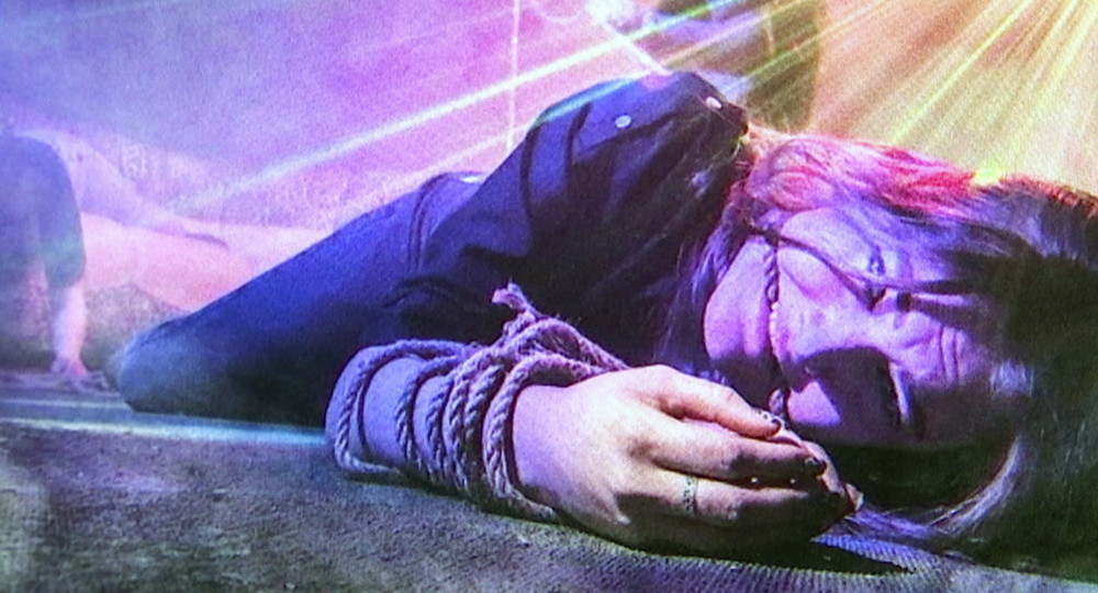 Таскали за руки и за ноги Таскали за руки и за ноги