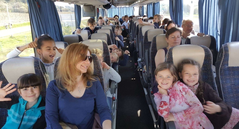 В Тульской области учительница Татьяна Шуленина спасла группу детей В Тульской области учительница Татьяна Шуленина спасла группу детей