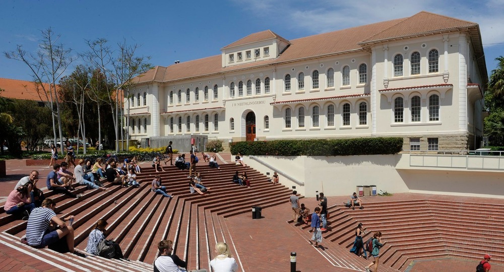 Минобрнауки заявило о готовности организовать программы двойных дипломов с вузами Африки Минобрнауки заявило о готовности организовать программы двойных дипломов с вузами Африки