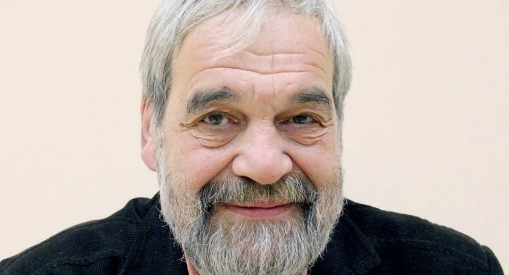 «Он оберегал и продвигал нас...»