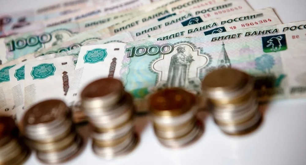 Правительство дополнительно направит 11 млрд рублей на повышение зарплат педагогам