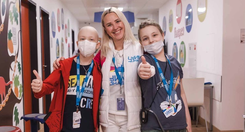 Столичные учителя получили награду Всероссийской премии «Будем жить!»