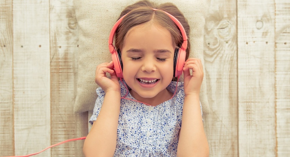 Что посмотреть и послушать с детьми на майских Что посмотреть и послушать с детьми на майских