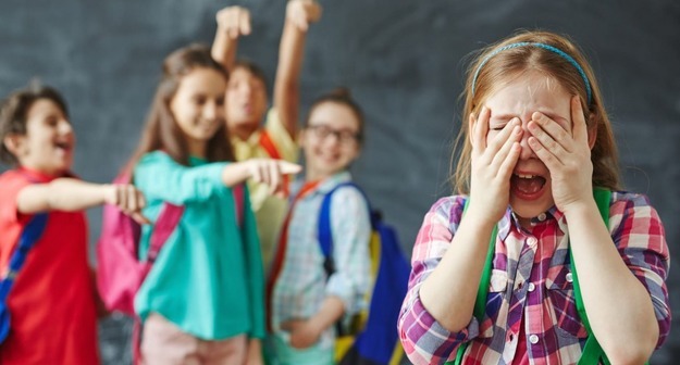 Родители против буллинга: что делать, если ребенка травят в школе Middle size 1506076075