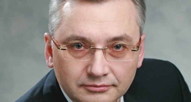 Корень проблемы – в кризисе системы образования Корень проблемы – в кризисе системы образования