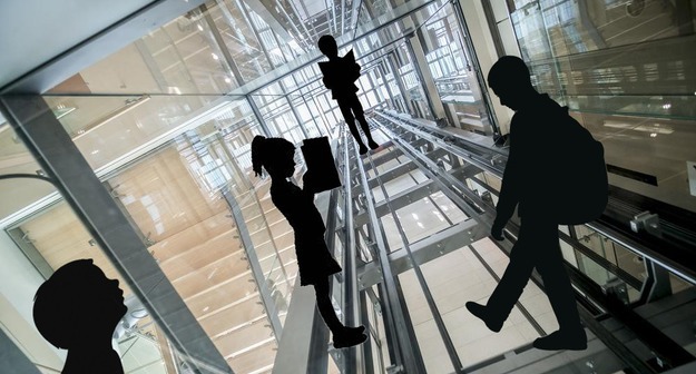 Билет на социальный лифт Middle size 1528439963