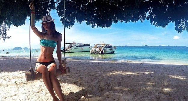 #УчителяТожеЛюди: в России развернулся флешмоб в поддержку уволенной омской учительницы Middle size 1528881172