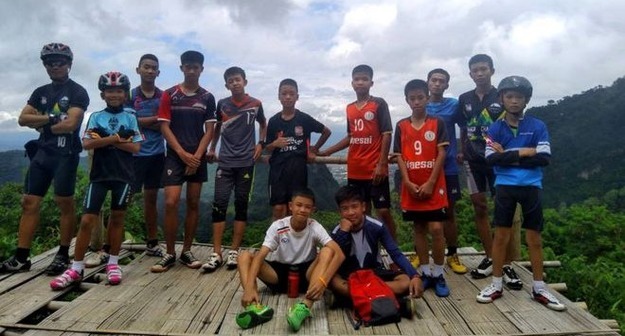 Письма из пещеры: «Учитель, пожалуйста, не давай нам больших домашних заданий» Middle size 1531131895